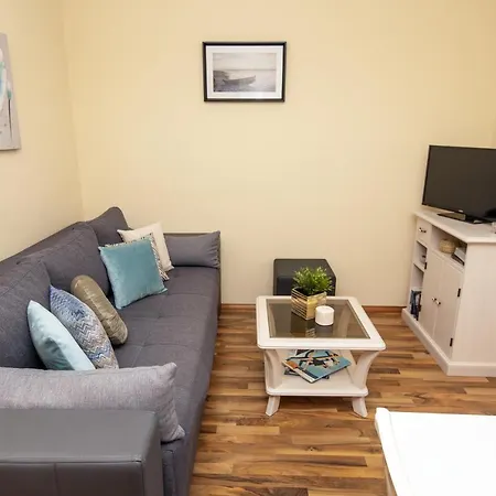 San Marian Apartament Podstrana